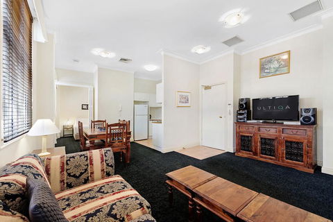 ULTIQA Rothbury Hotel - Australia Accommodation 3