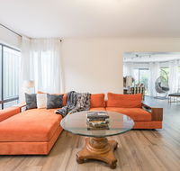 ULTRA SPACIOUS STYLISH HOME IN PRESTONS - SYDNEY - Australia Accommodation