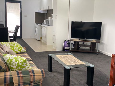 Unforgettable Studio For Family - Australia Accommodation 1