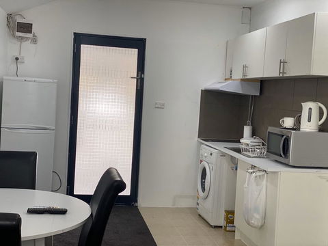 Unforgettable Studio For Family - Australia Accommodation 2