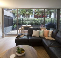 Urban Sea Drift - Pets Pool Gym Parking Beach 250m - Australia Accommodation