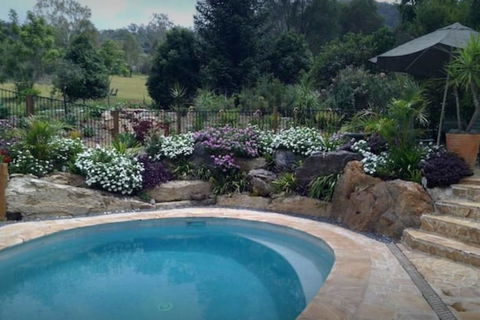 Valley View Cottages - Australia Accommodation 2