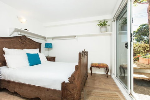 Vibrant Oversized Studio In Leafy Balgowlah - Australia Accommodation 2