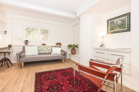 Vibrant Oversized Studio In Leafy Balgowlah - Australia Accommodation 0