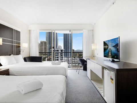 View - In Heart Of Surfers Paradise - Australia Accommodation 3
