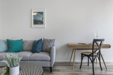 Views And Hotel-style Extras In A Great Location - Australia Accommodation 3