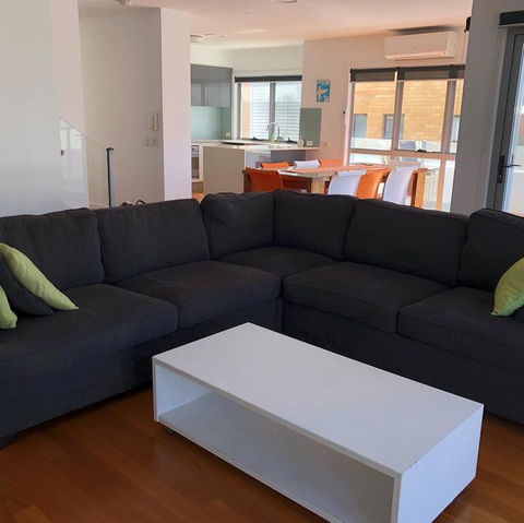 Villa Garfield Surfers Paradise - Australia Accommodation 3