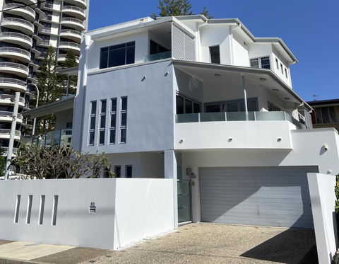 Villa Garfield Surfers Paradise - Australia Accommodation 0