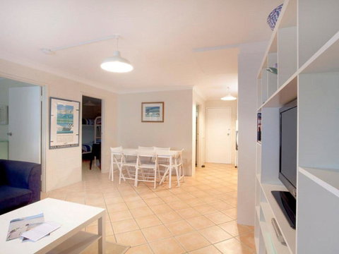 Villa Manyana Unit 24 - Australia Accommodation 1