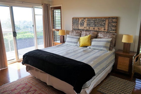 Villa With Views & Pool - Australia Accommodation 3