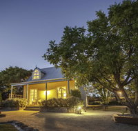Vineyard Cottages - Australia Accommodation