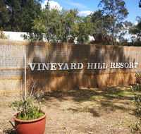Vineyard Hill Resort - Australia Accommodation