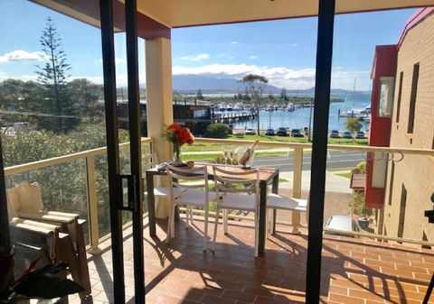 Vista Marina Penthouse #6 - Australia Accommodation 1