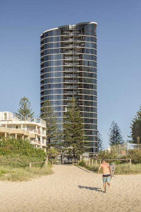 Vue Broadbeach - Australia Accommodation 3