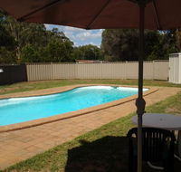 Wagon Wheel Motel  Units - Australia Accommodation