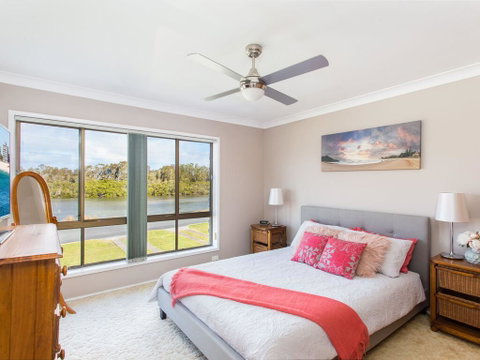 Waterfront At Point Road - Australia Accommodation 0