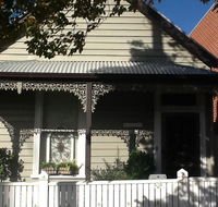 Redruth Cottage - Australia Accommodation