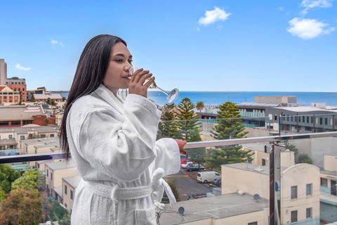 The Hamptons Apartments - Port Melbourne - Australia Accommodation 24