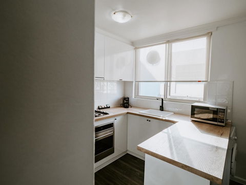 SoYa Apartment Hotel - Australia Accommodation 25