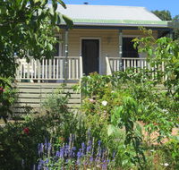 Walnut Cottage via Leongatha - Australia Accommodation