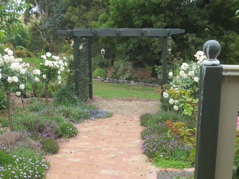 Walnut Cottage Via Leongatha - Australia Accommodation 7
