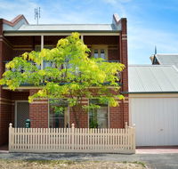 Turner Terrace - Australia Accommodation