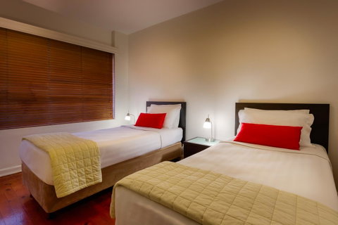 Crest On Barkly Serviced Apartments - Australia Accommodation 4