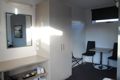 Rochester Motel - Australia Accommodation 19