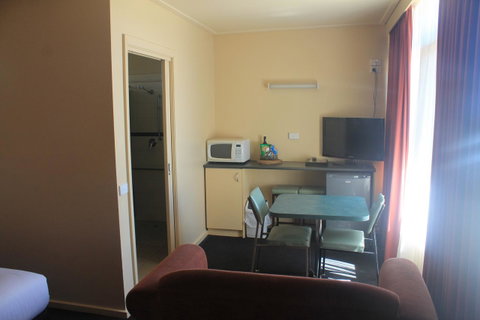 Rochester Motel - Australia Accommodation 4