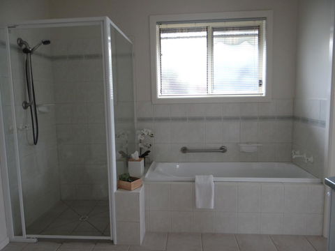 Horsham Central Stay - Australia Accommodation 7