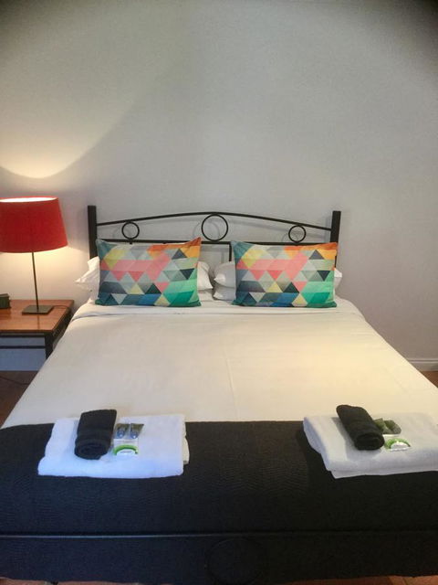 At The Beach Apartments - Australia Accommodation 11