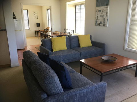At The Beach Apartments - Australia Accommodation 5