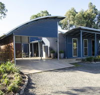 Corrugated Cottage - Australia Accommodation