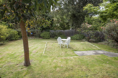 Hillside House - Australia Accommodation 9