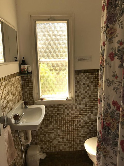 Swan Cove Beachfront - Australia Accommodation 18