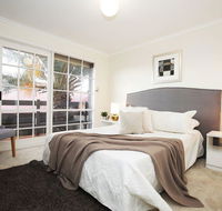 The Gallery Hours - Australia Accommodation