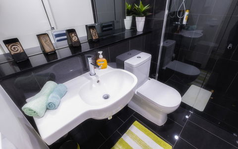 Waterfront Apt 234 Marinaquays - Australia Accommodation 27