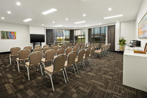Quest Dandenong Central - Australia Accommodation 3