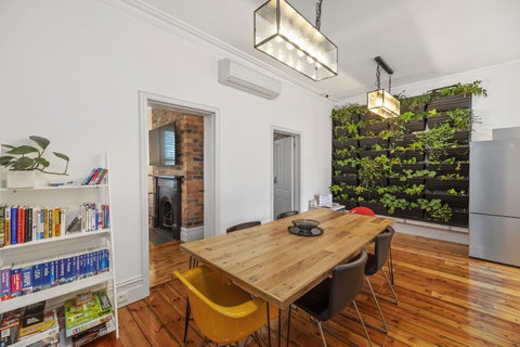 Work Sleep Live Melbourne - Australia Accommodation 0
