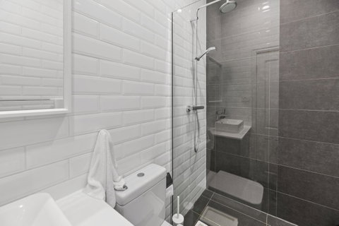 Work Sleep Live Melbourne - Australia Accommodation 8