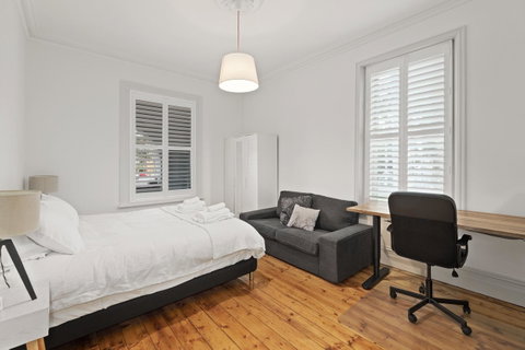 Work Sleep Live Melbourne - Australia Accommodation 2