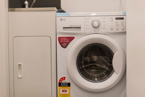 Astrina 2 Bed 2 Bath Apartment - Australia Accommodation 12