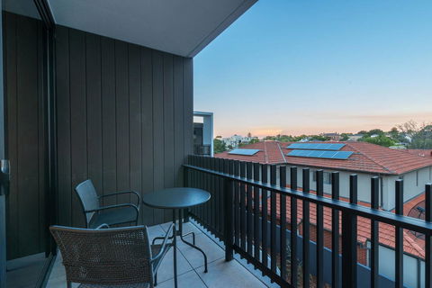 Astrina 2 Bed 2 Bath Apartment - Australia Accommodation 11