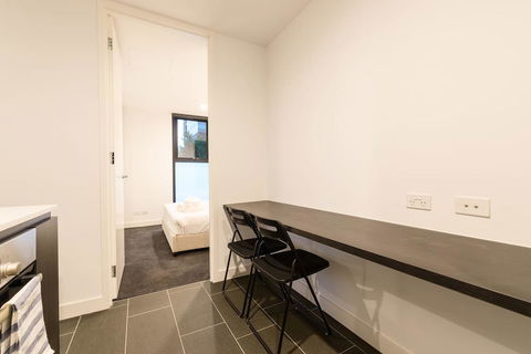 Astrina 2 Bed 2 Bath Apartment - Australia Accommodation 8