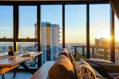 Deluxe Sea Views Apartment - Australia Accommodation 0