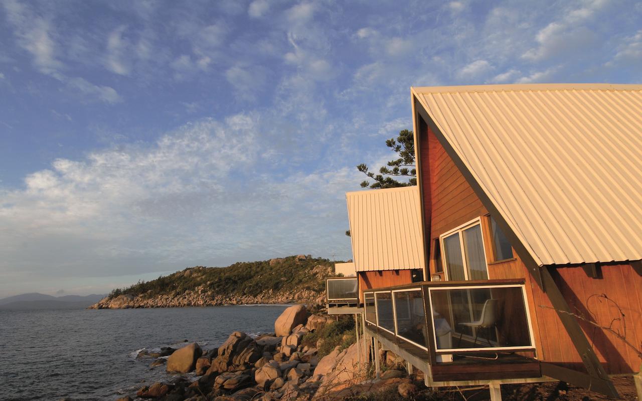 Nelly Bay QLD Australia Accommodation