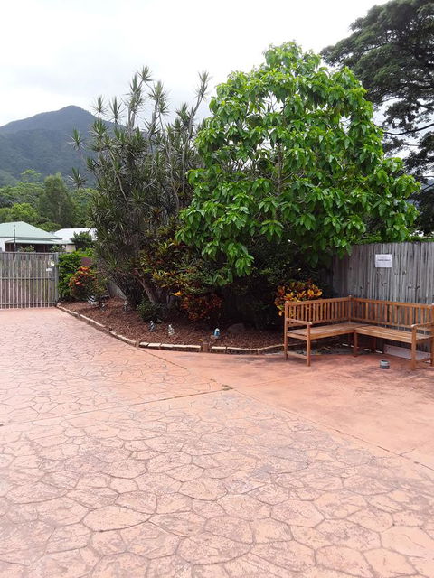 The Peacocks Nest - Australia Accommodation 31