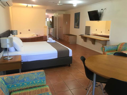 Coral Cove Resort - Australia Accommodation 8