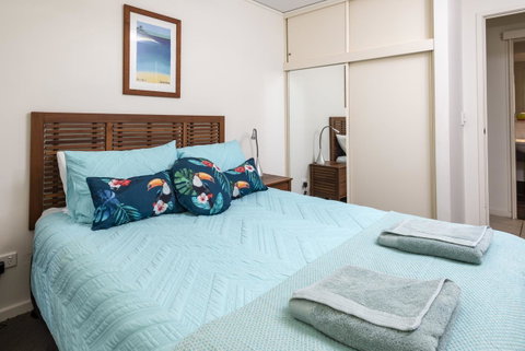 Coloured Sands - Rainbow Beach Resort - 5 Mins To Beach - Australia Accommodation 6