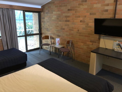 Bribie Island Hotel - Australia Accommodation 20